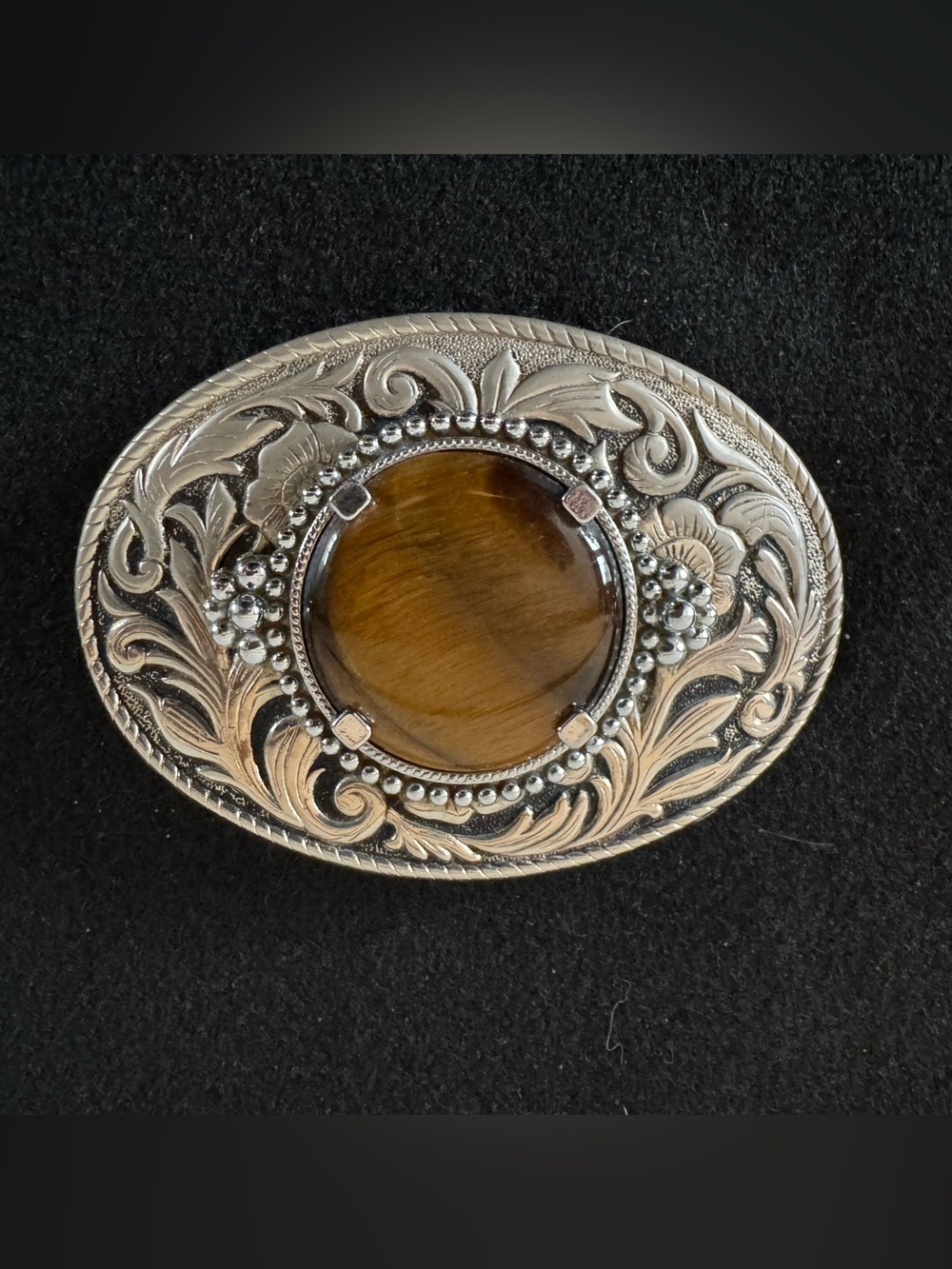 Western Belt Buckle Oval Silver-Tone with Tiger’s Eye Center Floral Scroll